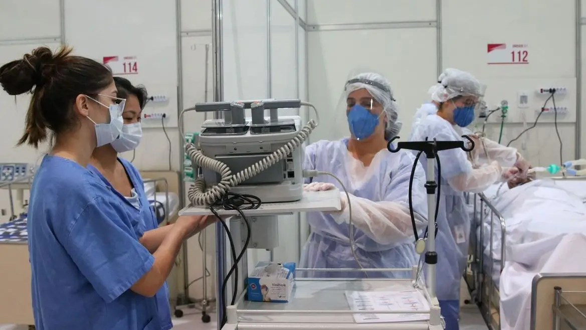 Profissionais da enfermagem aguardam há meses reajustes salariais