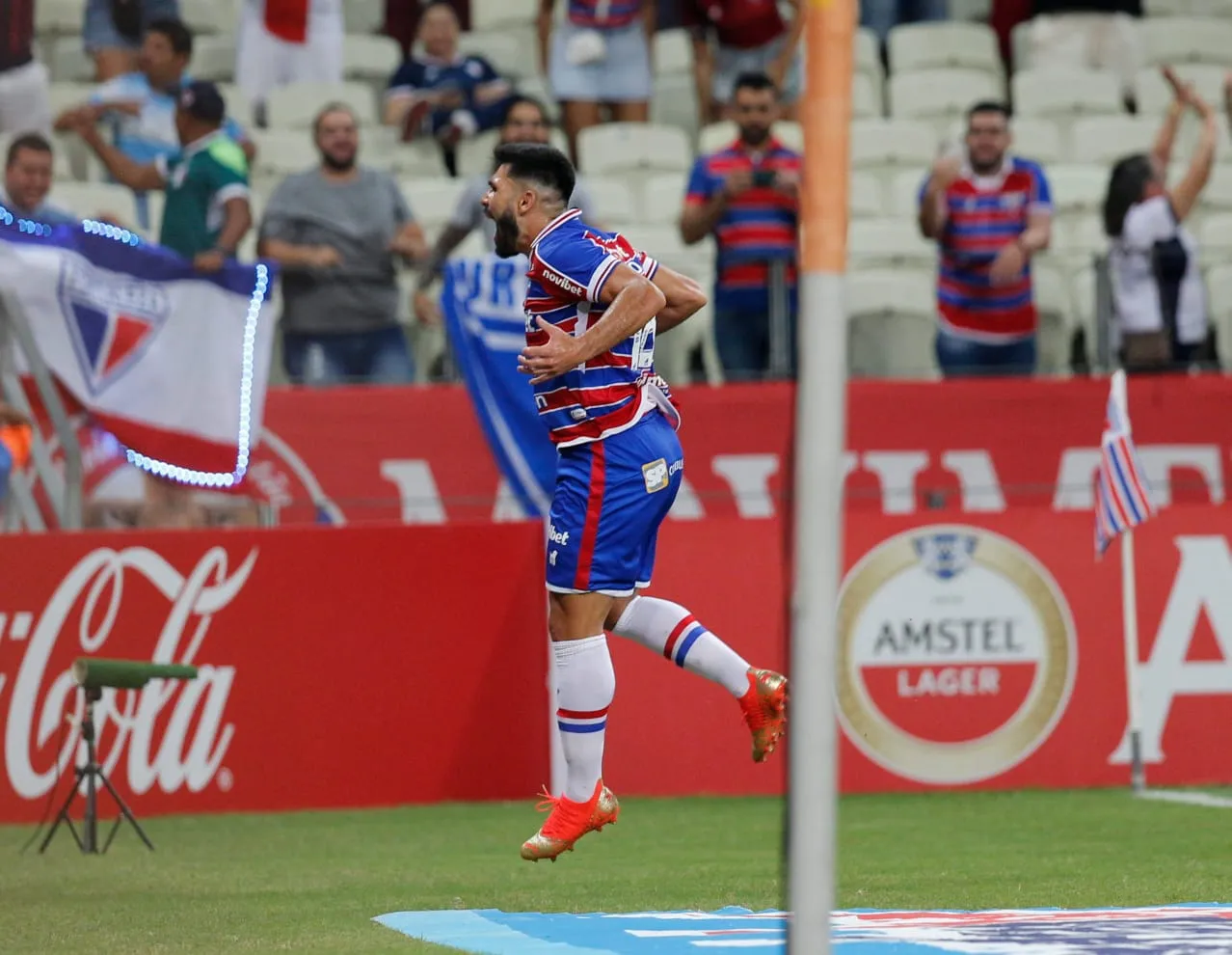 Romero foi importante e ajudou diretamente nos dois primeiros gols do Fortaleza na partida.