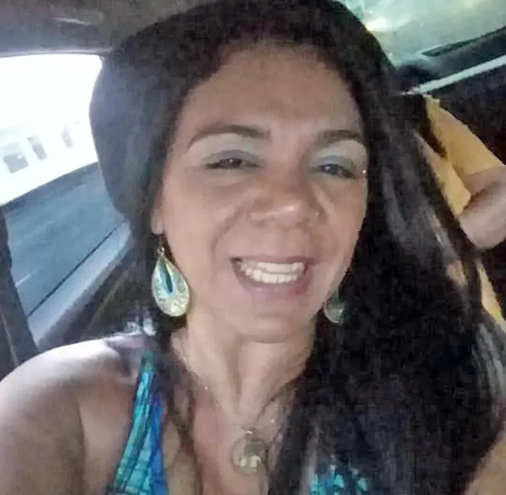 A vítima, Lindaci, chegou a desconfiar dos chocolates antes de comê-los