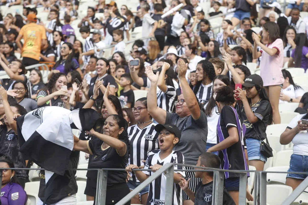 Torcida Alvinegra presente na Arena.