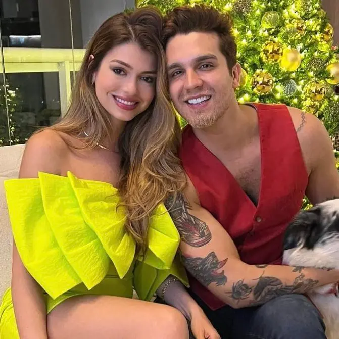 Luan Santana e Izabela Cunha