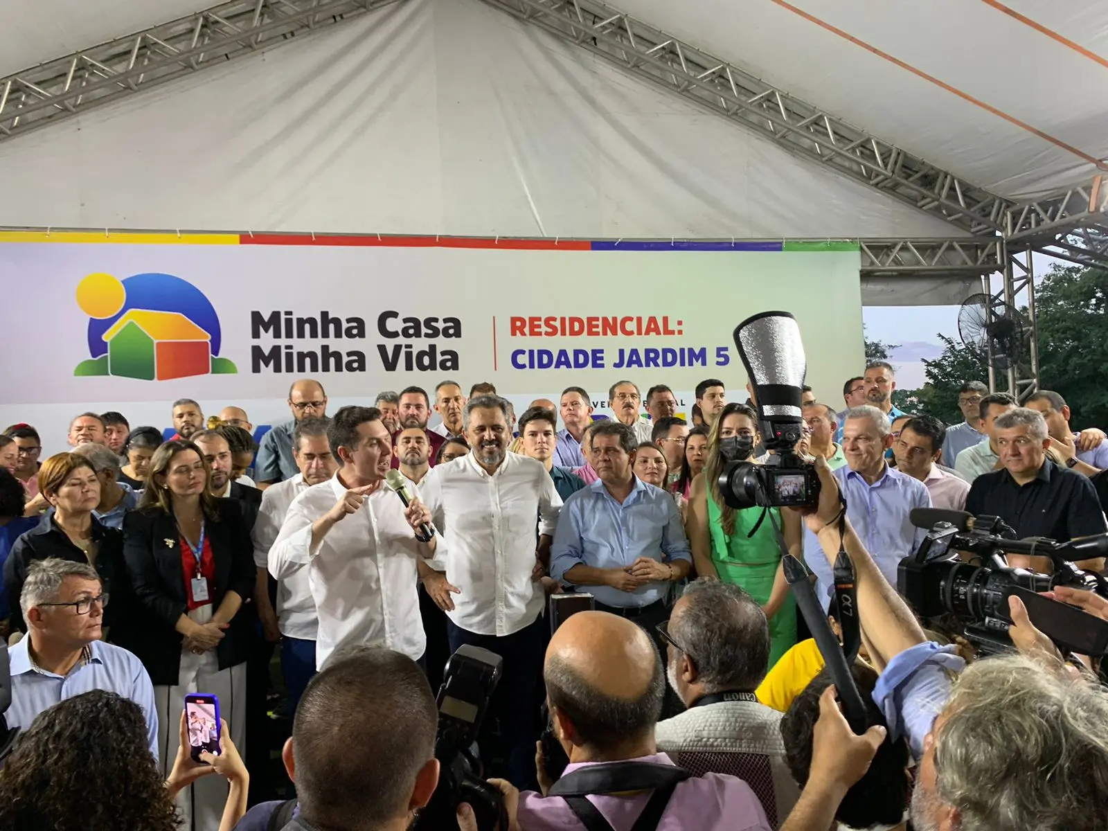 Elmano e Sarto, Residencial Cidade Jardim, habitação, entrega de unidades habitacionais, entrega de moradias