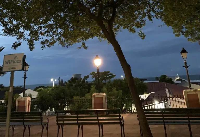 Passeio Público de Fortaleza é uma das praças mais antiga da cidade