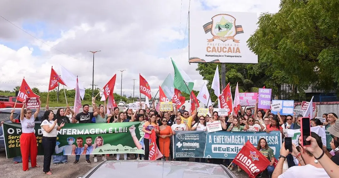 Protesto em Caucaia pela aplicação do piso da enfermagem