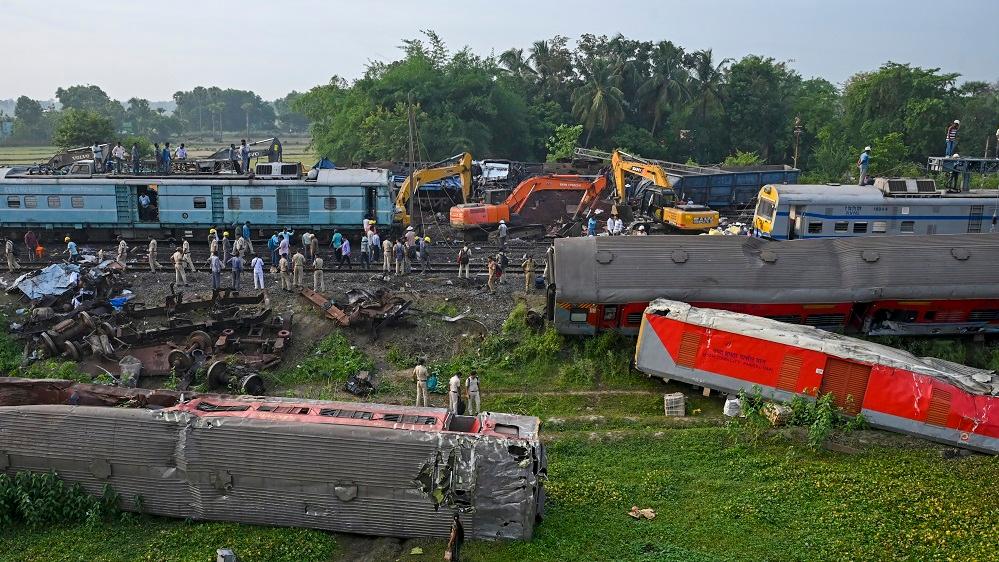 Acidente entre trens na Índia