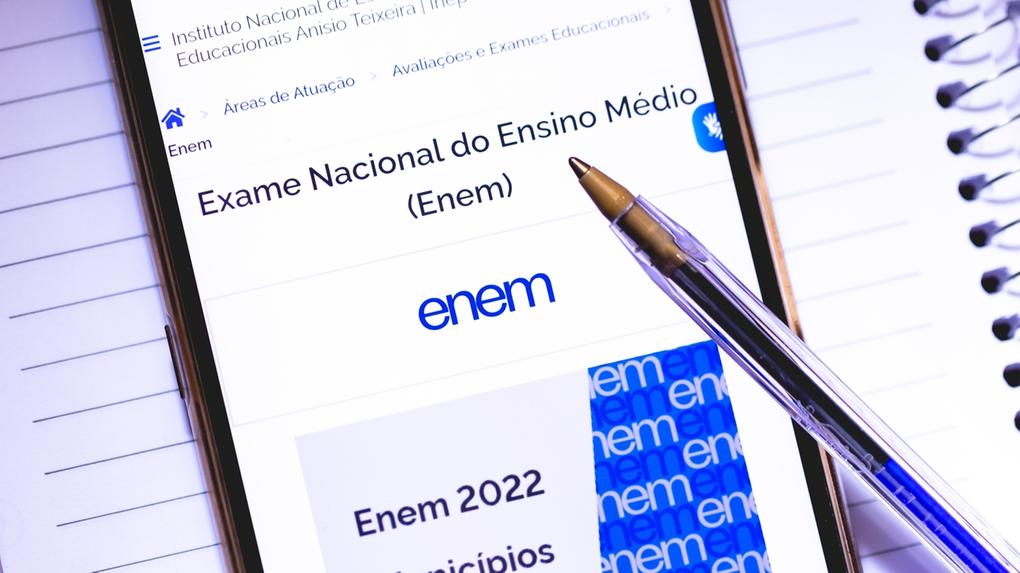 Site com informações sobre o ENEM referente ao Exame Nacional do Ensino Médio no Brasil. Educação