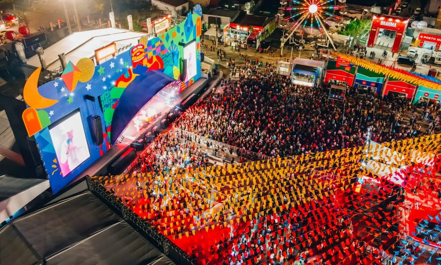 Principal palco do São João de Campina Grande