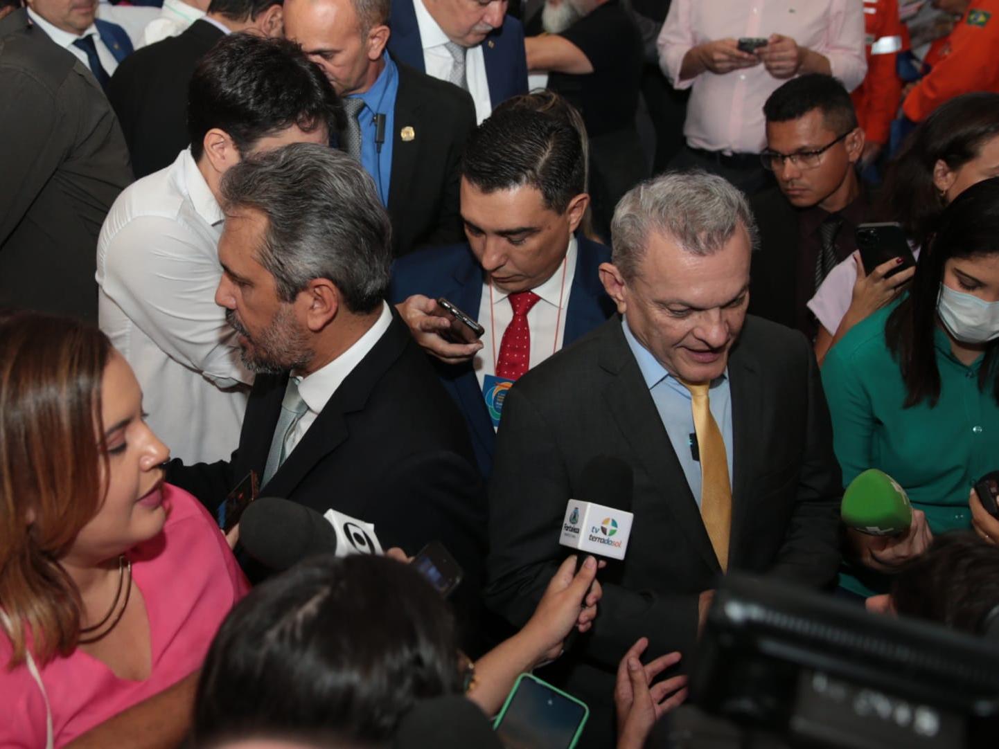 Obra parada da Ponte dos Ingleses gera novo atrito entre Prefeitura de  Fortaleza Governo do Ceará, Ceará