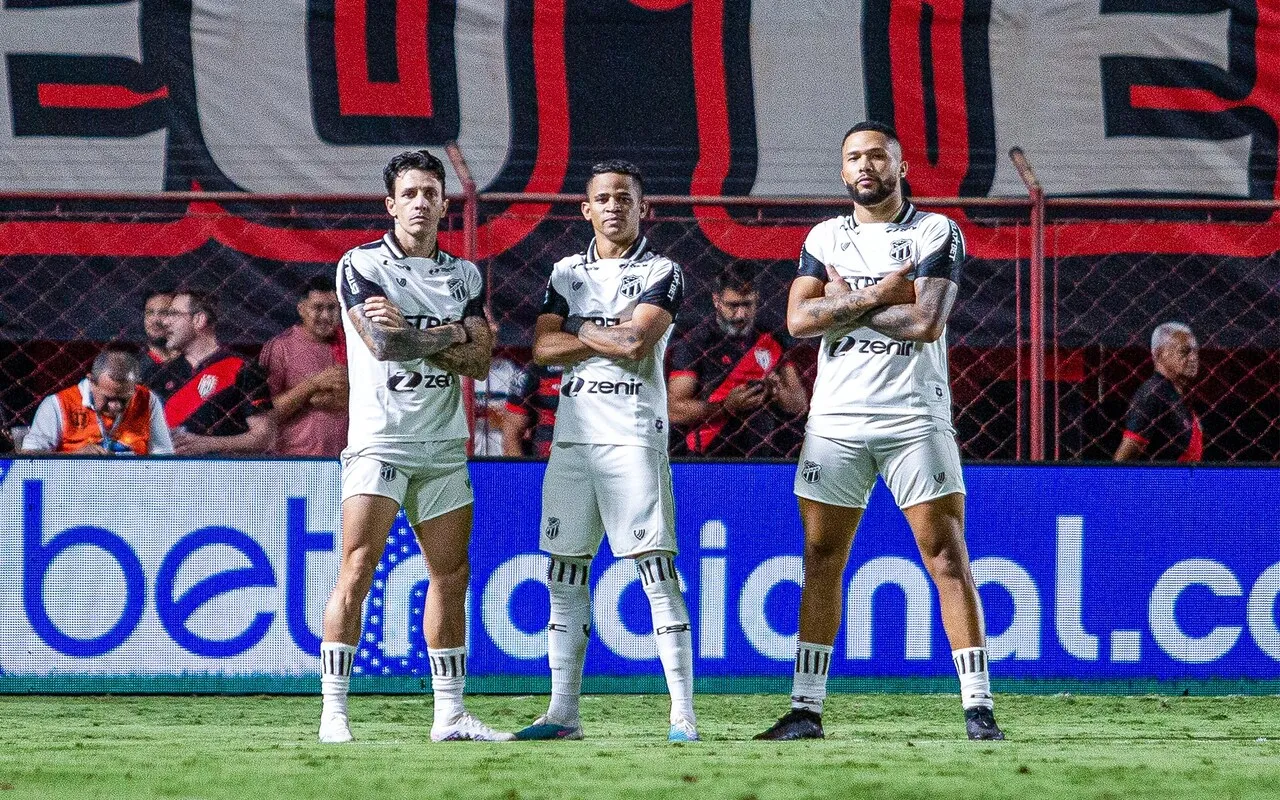 Erick marcou o segundo do Ceará de pênalti e encaminhou a vitória