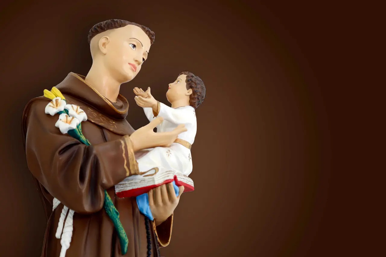 Santo Antônio tem fama de casamenteiro