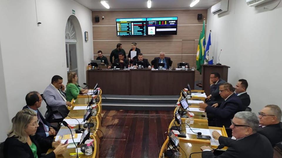 Câmara Municipal, Limoeiro do Norte, denúncia, José Maria Lucena, Ministério Público