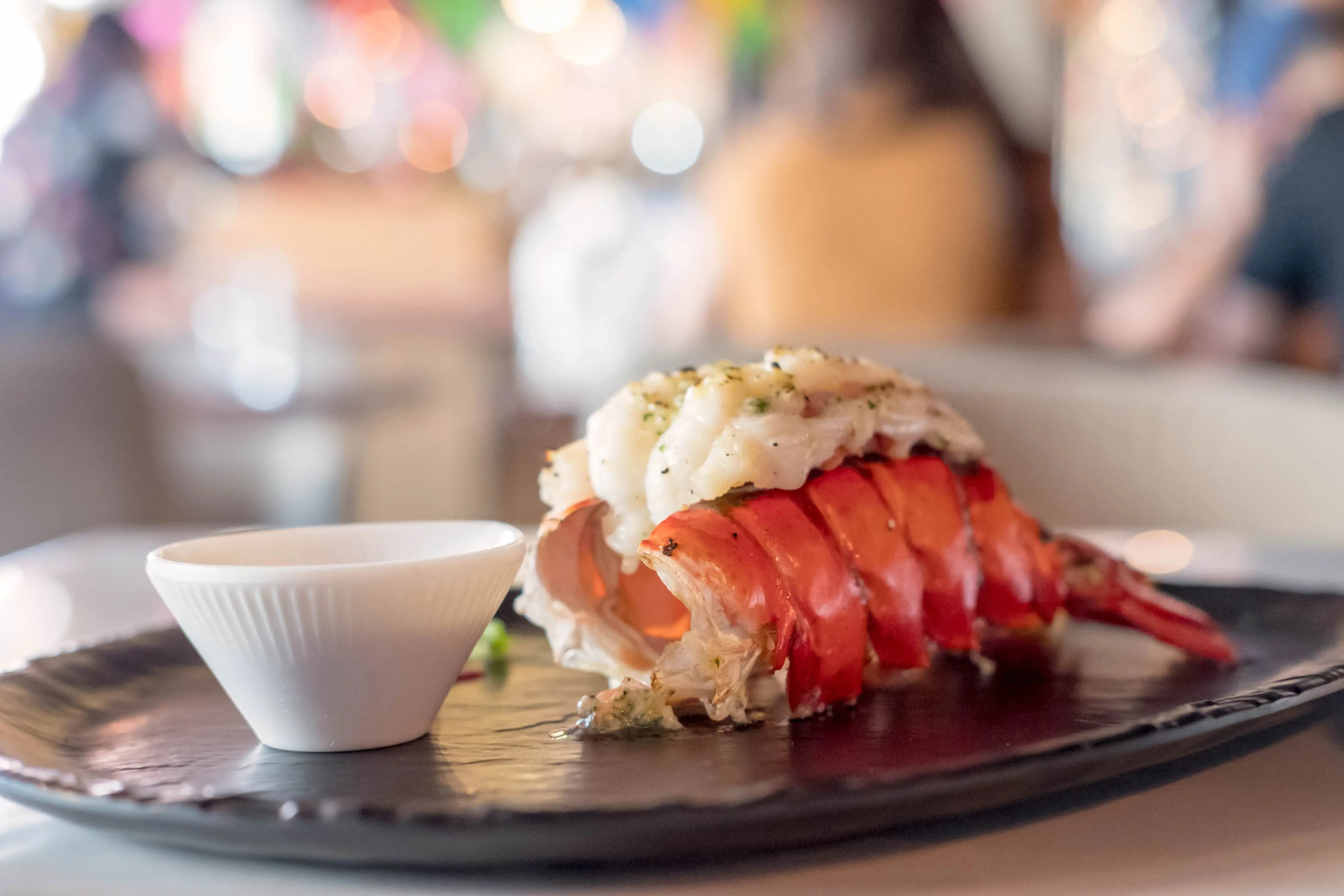 Lagosta ao molho de limão