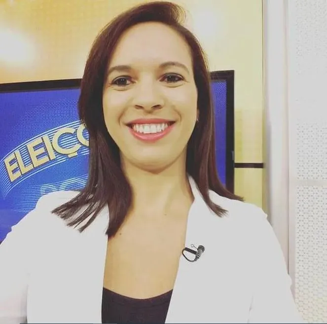 Em 2016, Leilane apresentou o Jornal Anhanguera 1ª Edição, com transmissão ao vivo para cidades da região sul do estado de Goiás