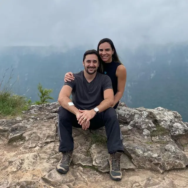 Piloto e esposa envolvidos em queda de avião em Teresina