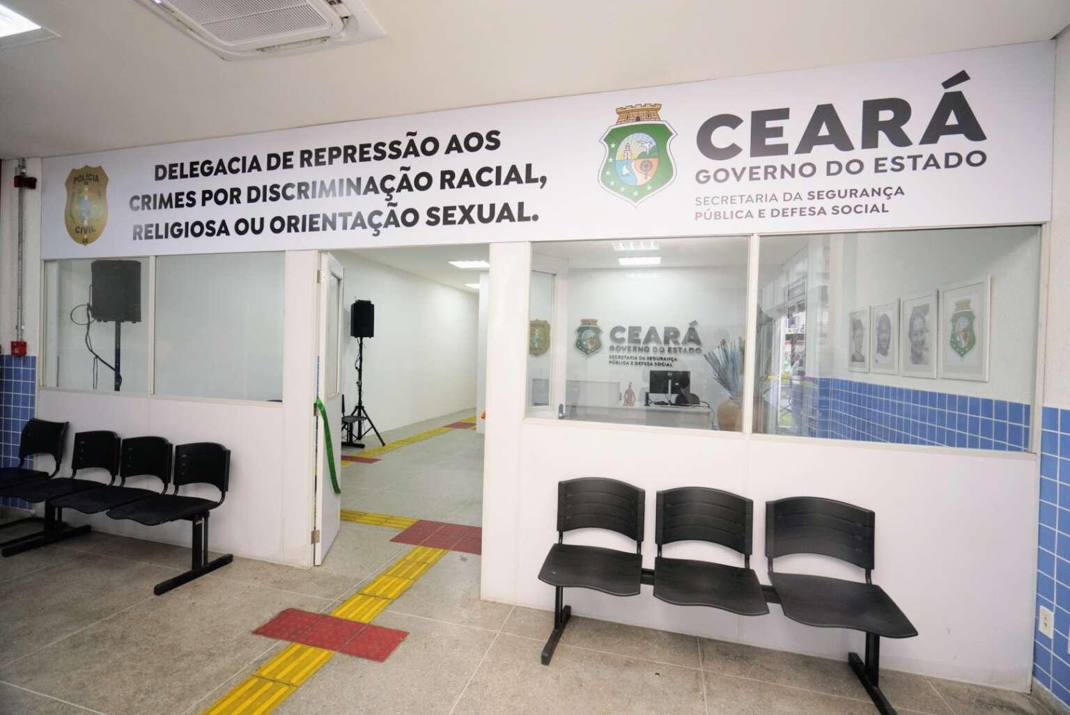 fachada da Delegacia de Repressão aos Crimes por Discriminação Racial, Religiosa ou Orientação Sexual (Decrim)