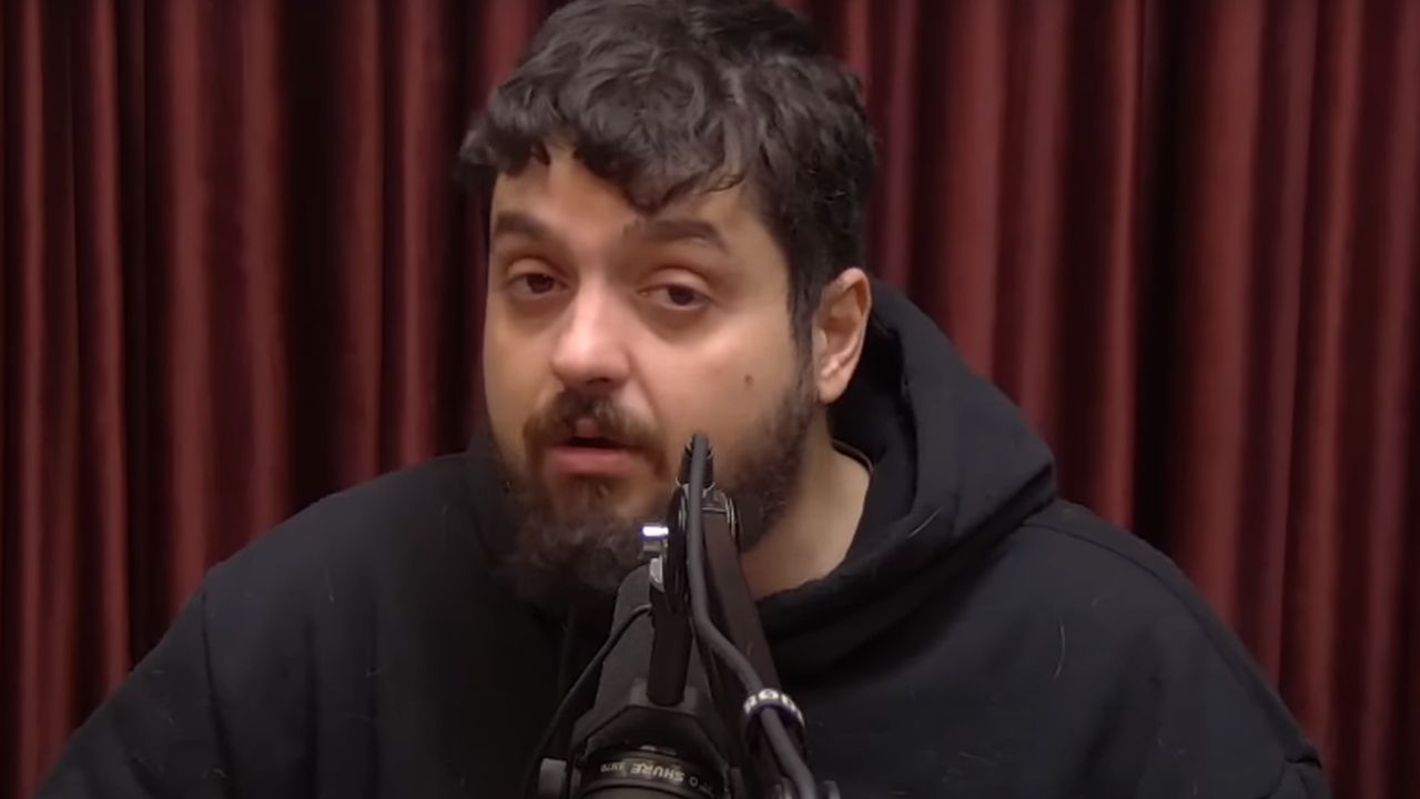 Alexandre de Moraes determina bloqueio das redes sociais e canais de ...