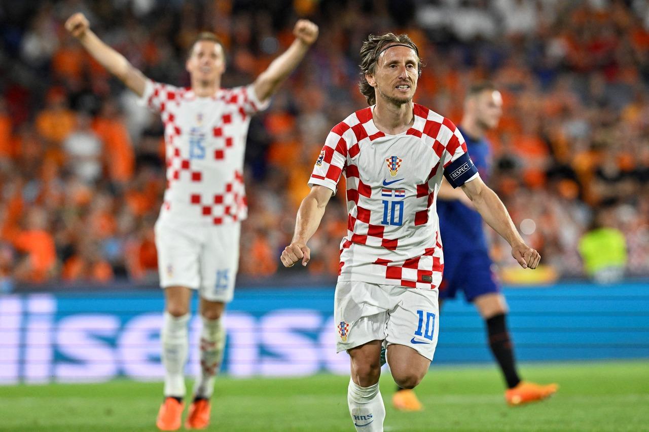 Croácia vence Holanda na prorrogação e vai à final da Liga das Nações -  Folha PE
