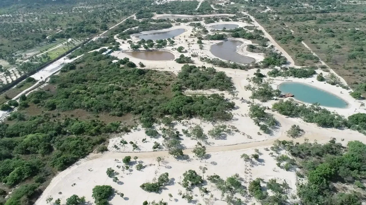 Condomínio terá nove lagos, sendo que um deles foi construído com tecnologia alemã