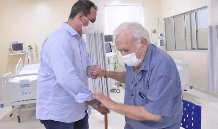 Everardo Silveira estava internado em um hospital na Capital