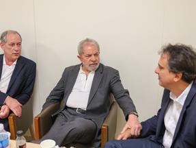Ciro ao lado de Lula e Camilo em 2020