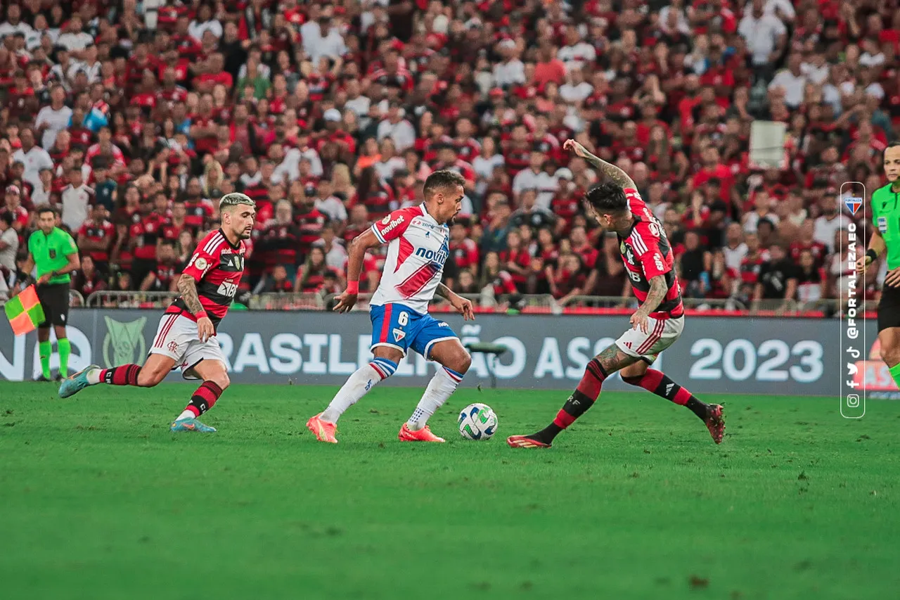 O Fortaleza sofreu um gol minutos depois de perder sua penalidade