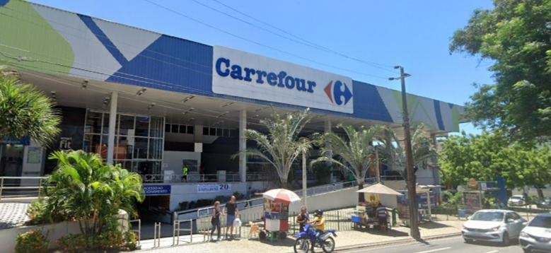 Carrefour Barão de Studart