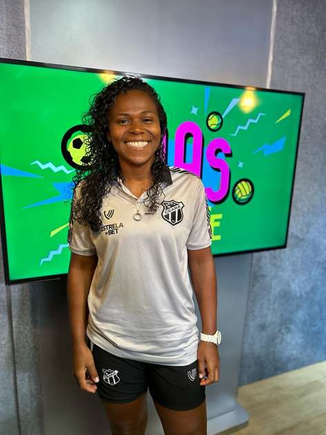 Campeão Brasileiro A2, Ceará pode encerrar atividades do feminino por falta  de patrocínio - Denise Santiago - Diário do Nordeste