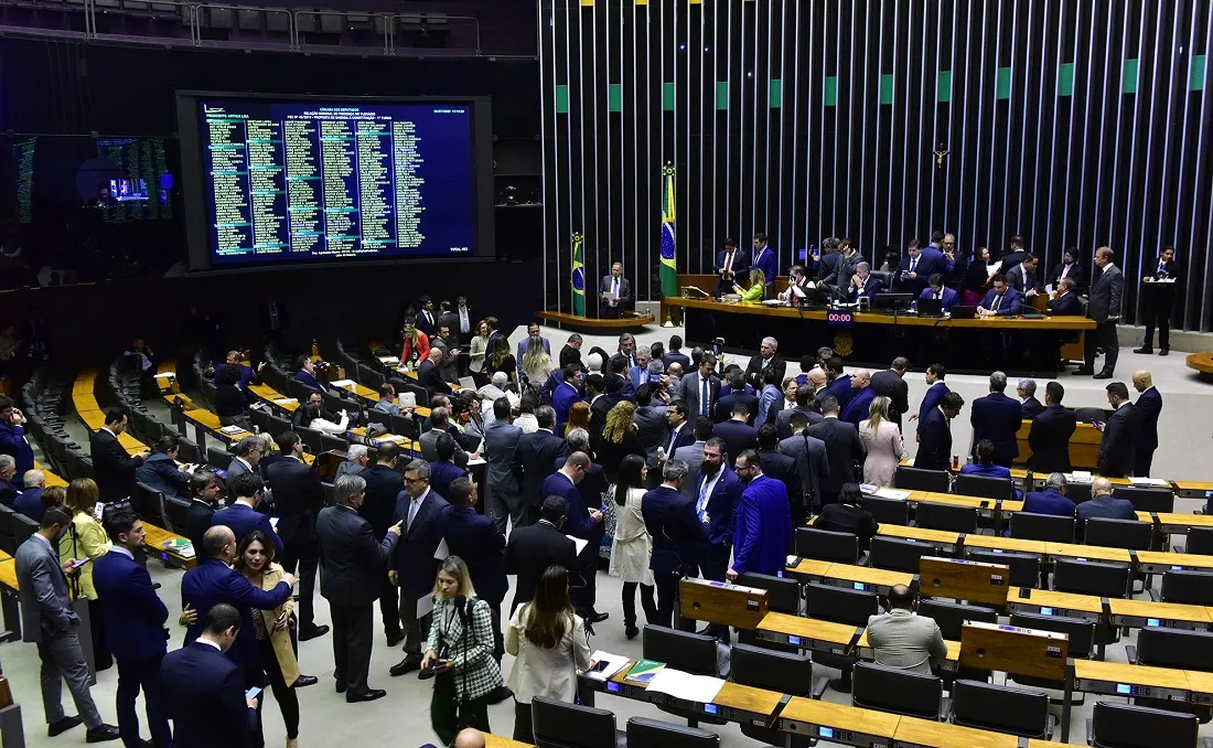 Representação atual da Câmara dos Deputados por estado não é atualizada desde 1994