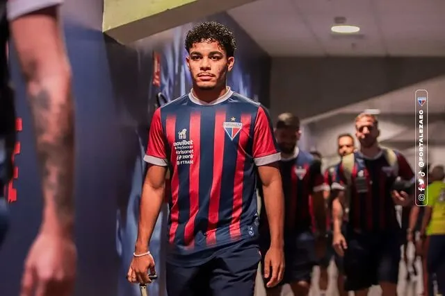 Kauan apareceu entre os relacionados pela primeira vez no confronto com o Athletico-PR.
