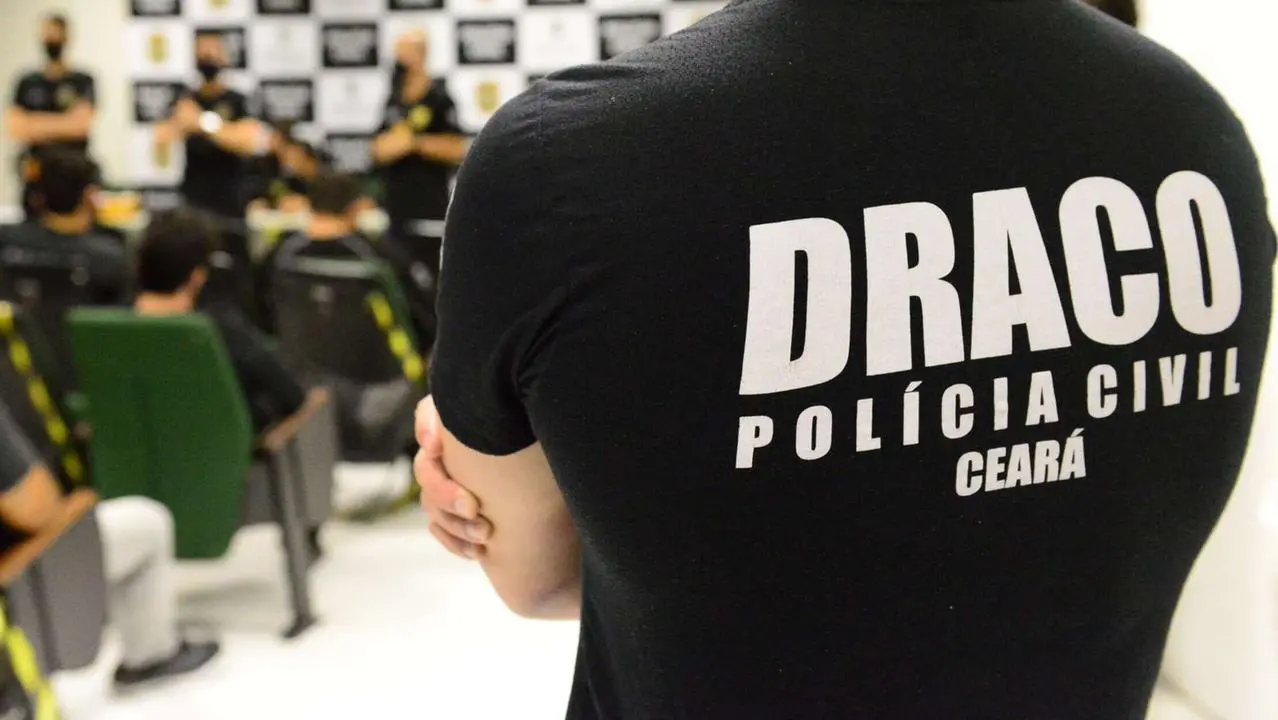 Os suspeitos foram conduzidos para Delegacia de Combate às Ações Criminosas Organizadas