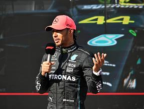 Lewis Hamilton conquistou a pole position