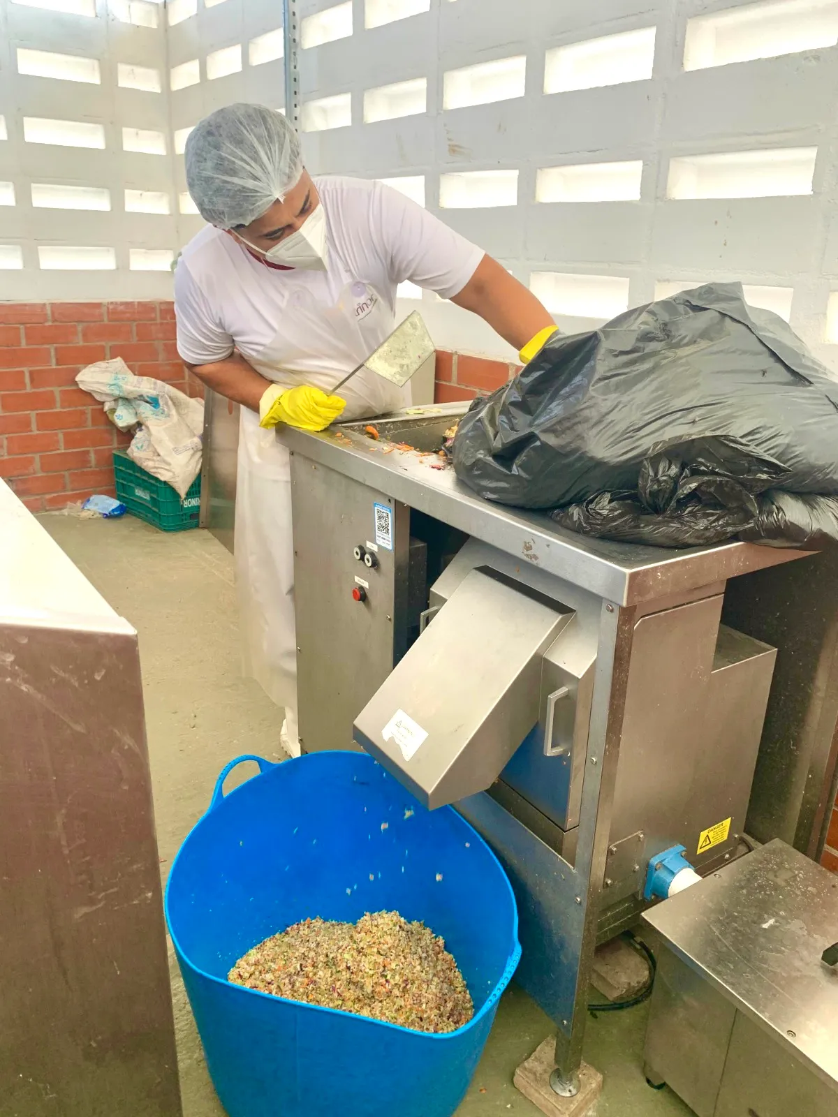 Equipamento é capaz de transformar grandes volumes de resíduos em composto orgânico