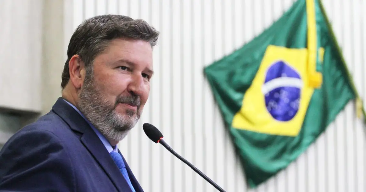 Foto de Romeu Aldigueri na Alece