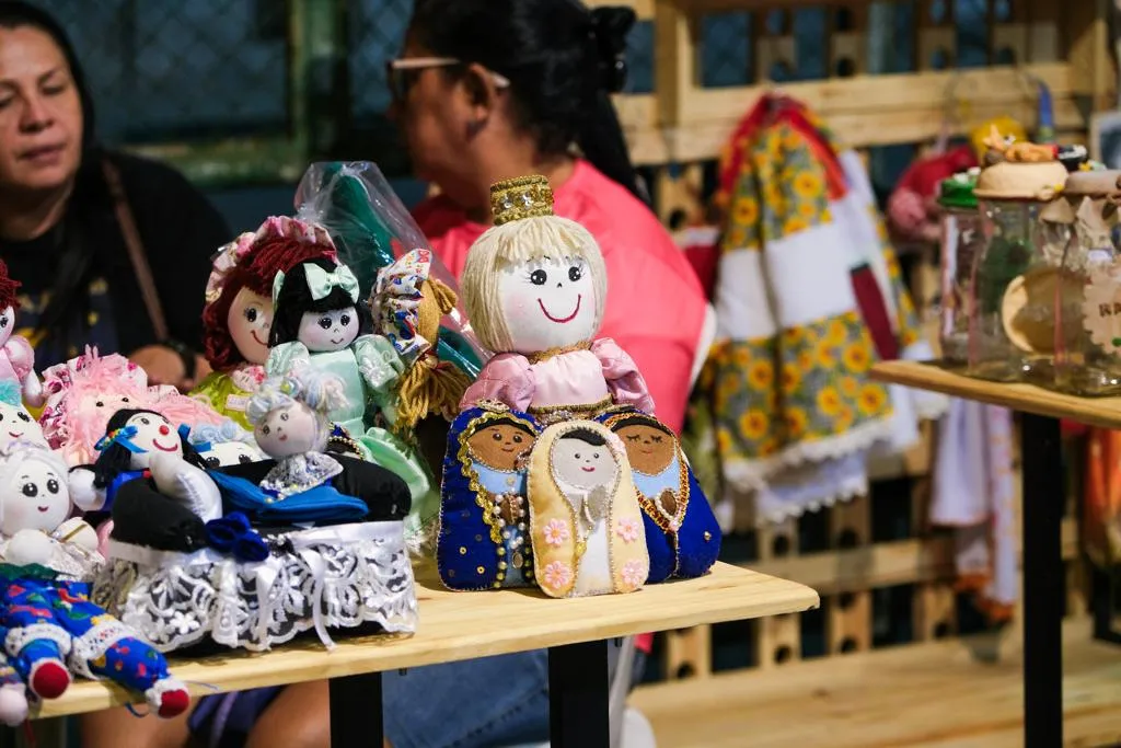 Produtos são dos variados tipos e ajudam na divulgação das iniciativas