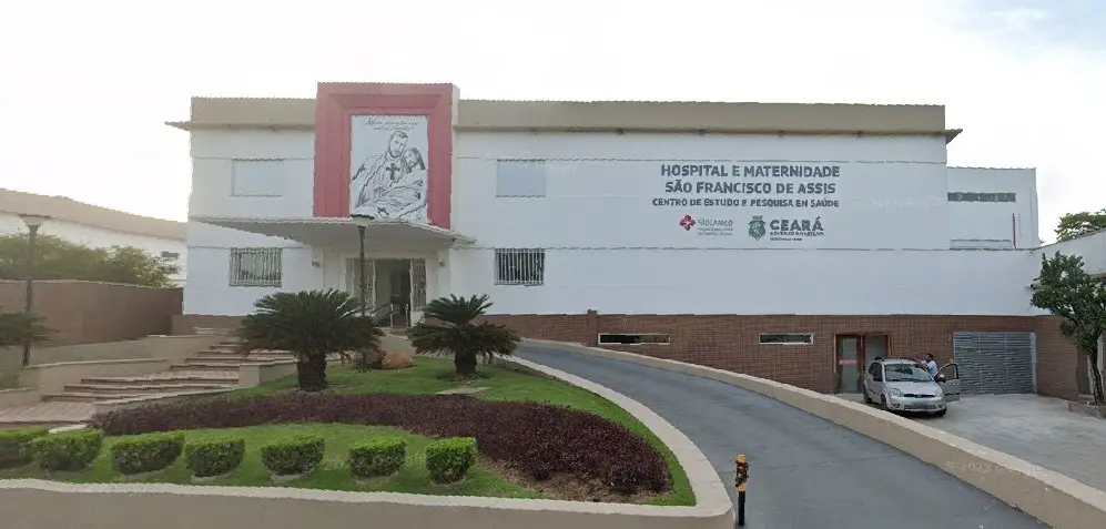 Fachada do Hospital São Francisco de Assis