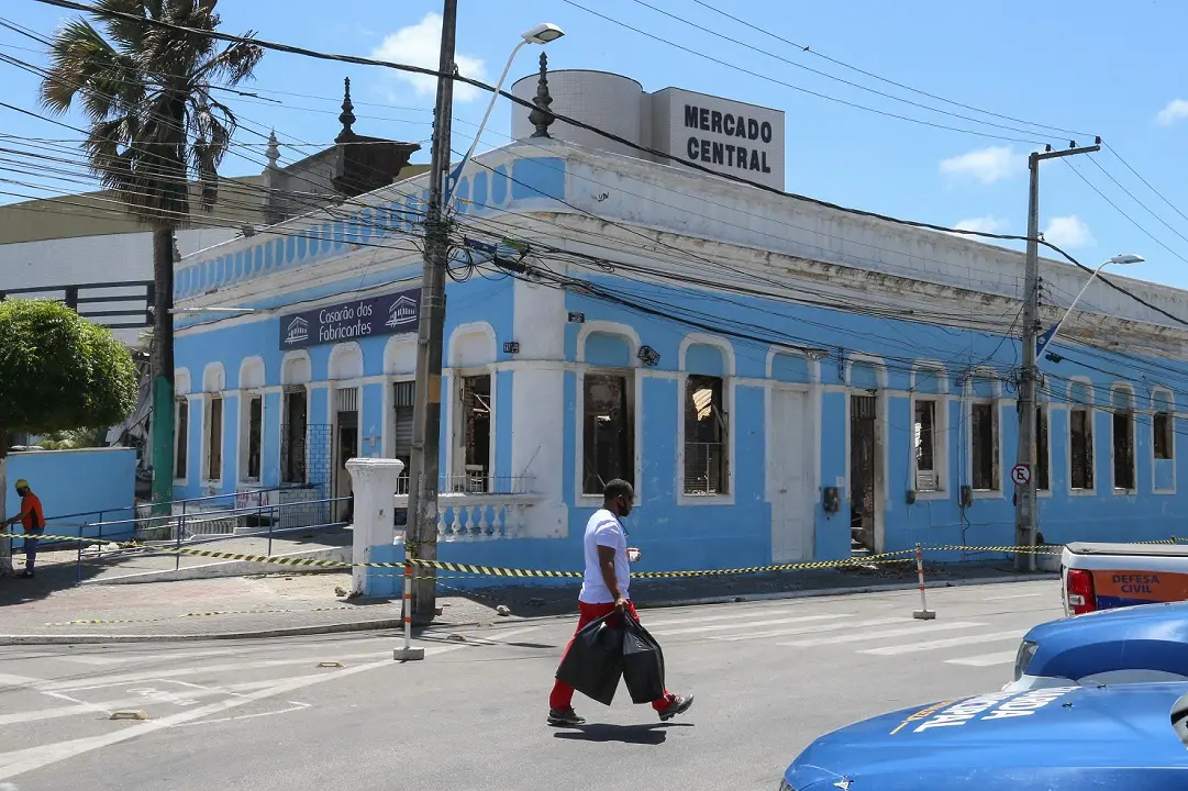 Fachada do Casarão dos Fabricantes após incêndio ocorrido no dia 5 de setembro de 2020