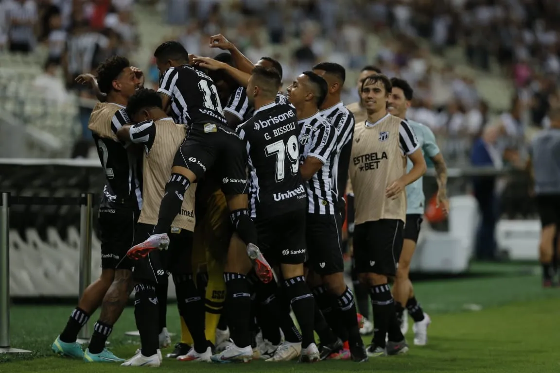 Gol foi extremamente comemorado pelo grupo alvinegro.