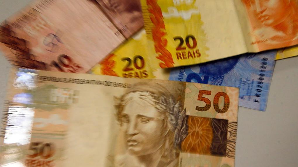 Dinheiro, real brasileiro, cédulas