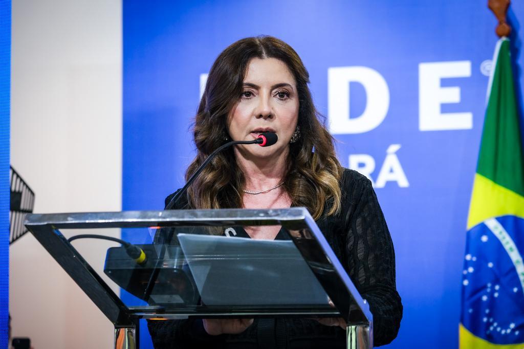 Emília Buarque, Lide Ceará