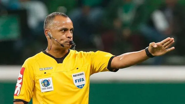 Wilton Pereira Sampaio é árbitro da Federação Goiana de Futebol.