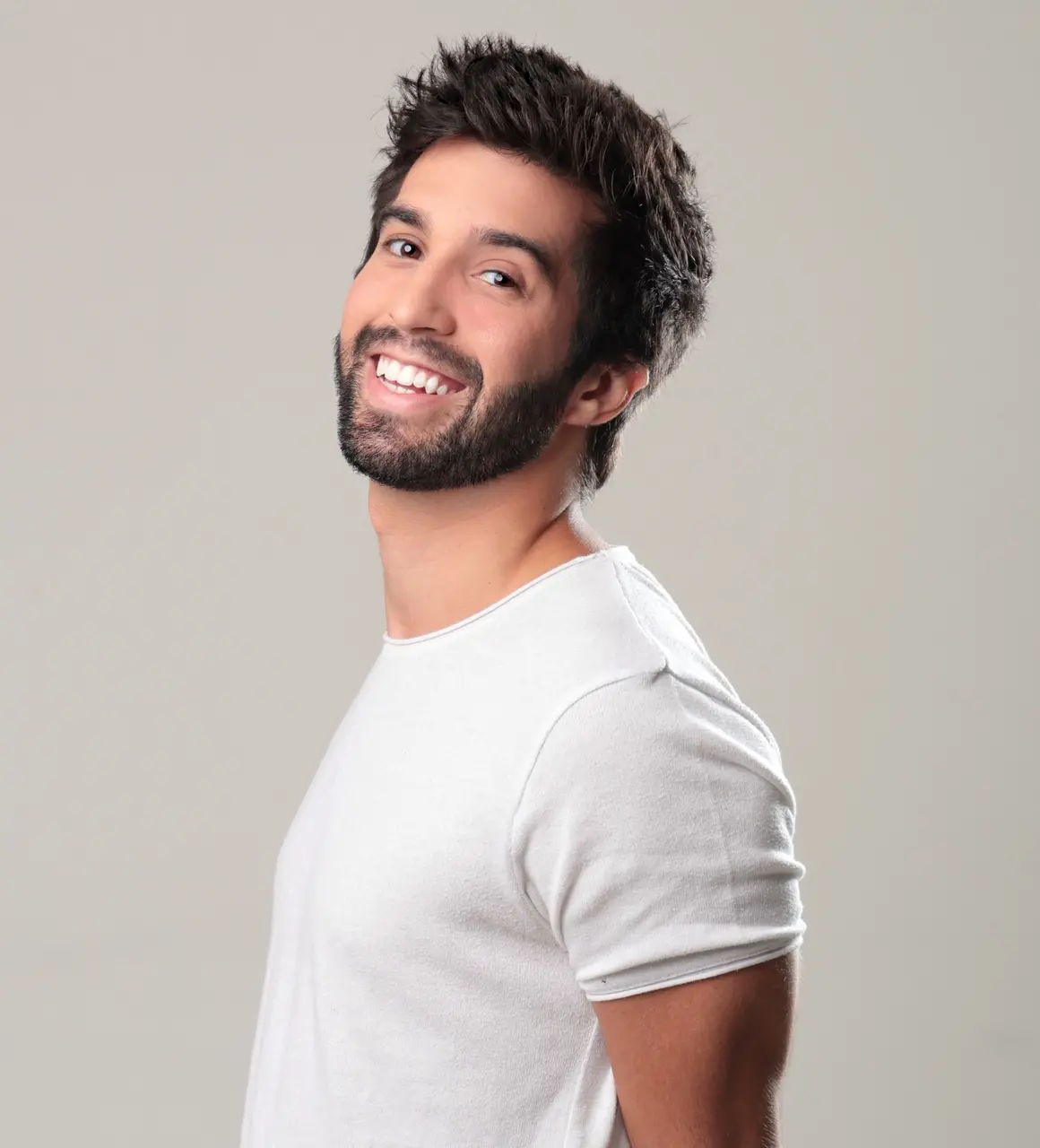 Filho de cearenses, Mateus Ribeiro venceu o Prêmio Bibi Ferreira 2021 de 