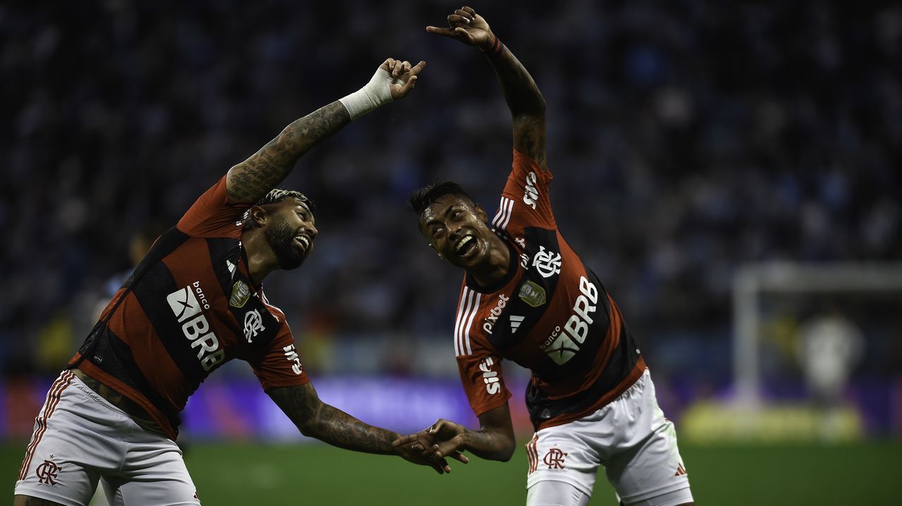 Veja fotos de lugares para assistir ao jogo do Flamengo - TV e