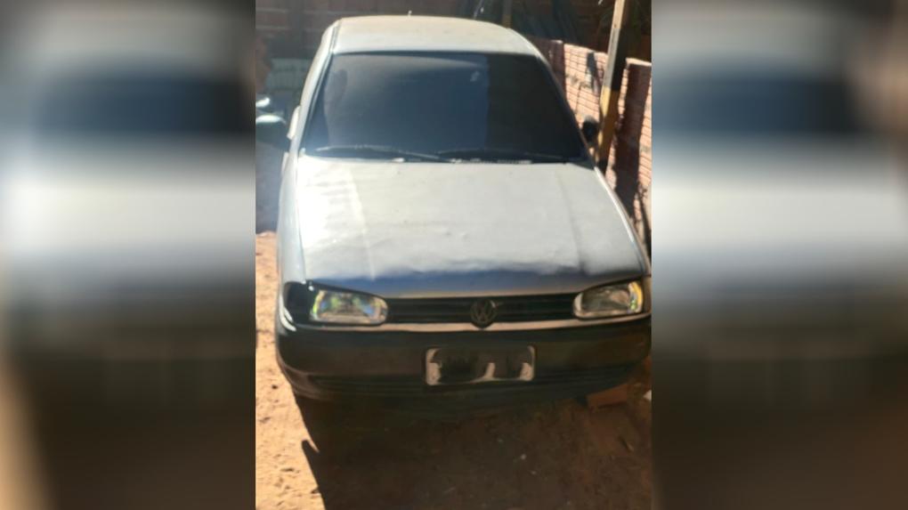Um carro, que possui mais de 800 multas, com débito de R$ 234 mil, foi apreendido pela Polícia Militar no Crato