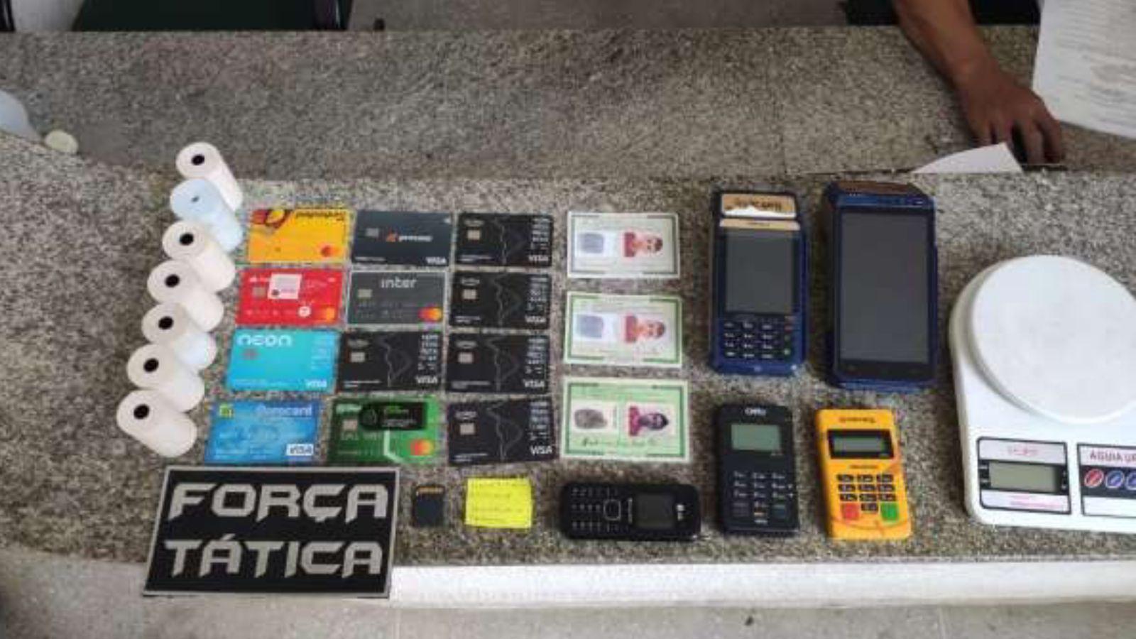 O policial militar seria comparsa de Ricardo César Farias Araújo Filho, preso em flagrante em Itapipoca, na Região Norte do Ceará, no dia 29 de maio de 2020