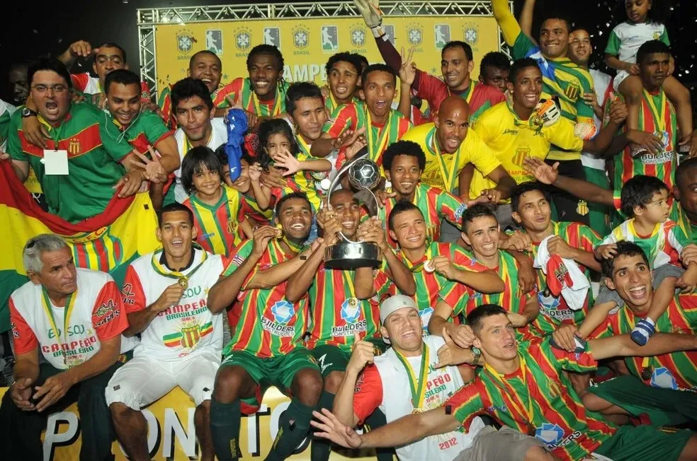 Sampaio Corrêa foi o primeiro campeão invicto da Série D, em 2012.