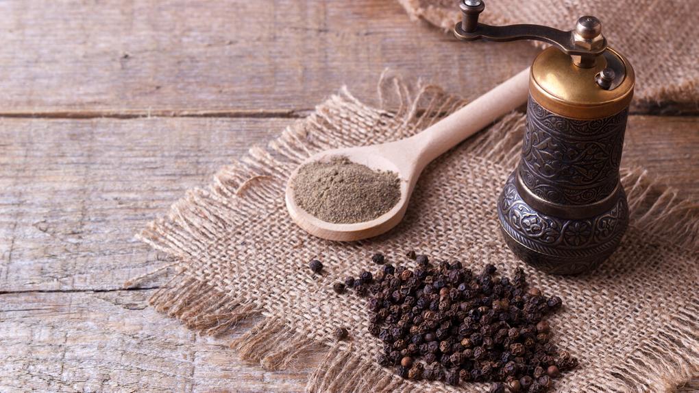 Pimenta-do-reino: para que serve, benefícios e malefícios - Ser Saúde ...