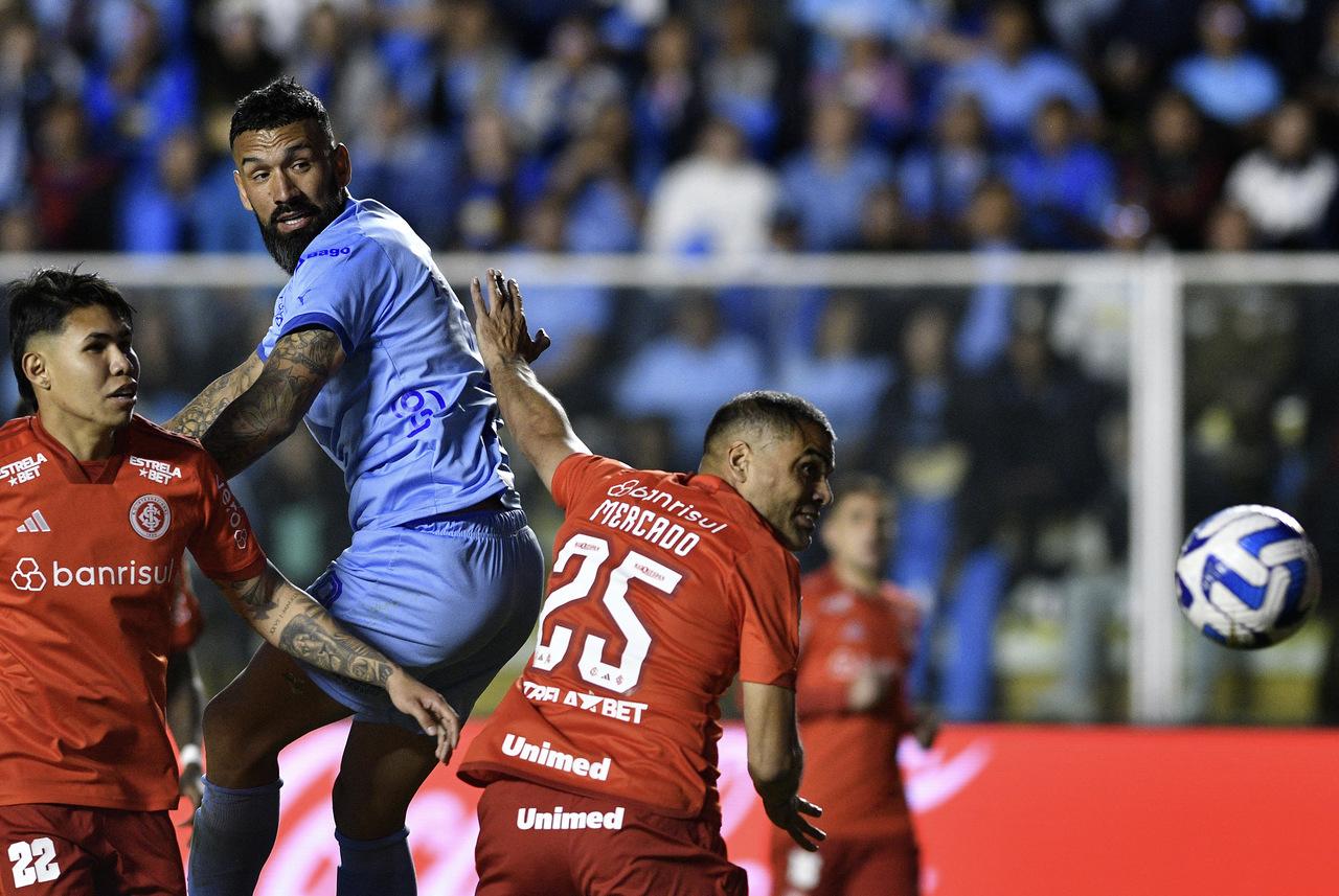 Internacional vence Bolívar em La Paz e se aproxima da vaga à semifinal da  Libertadores - Jogada - Diário do Nordeste