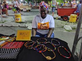 Feira Negra de Fortaleza movimenta a economia local