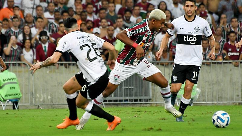 Fluminense vence Olimpia no jogo de ida das quartas de final da