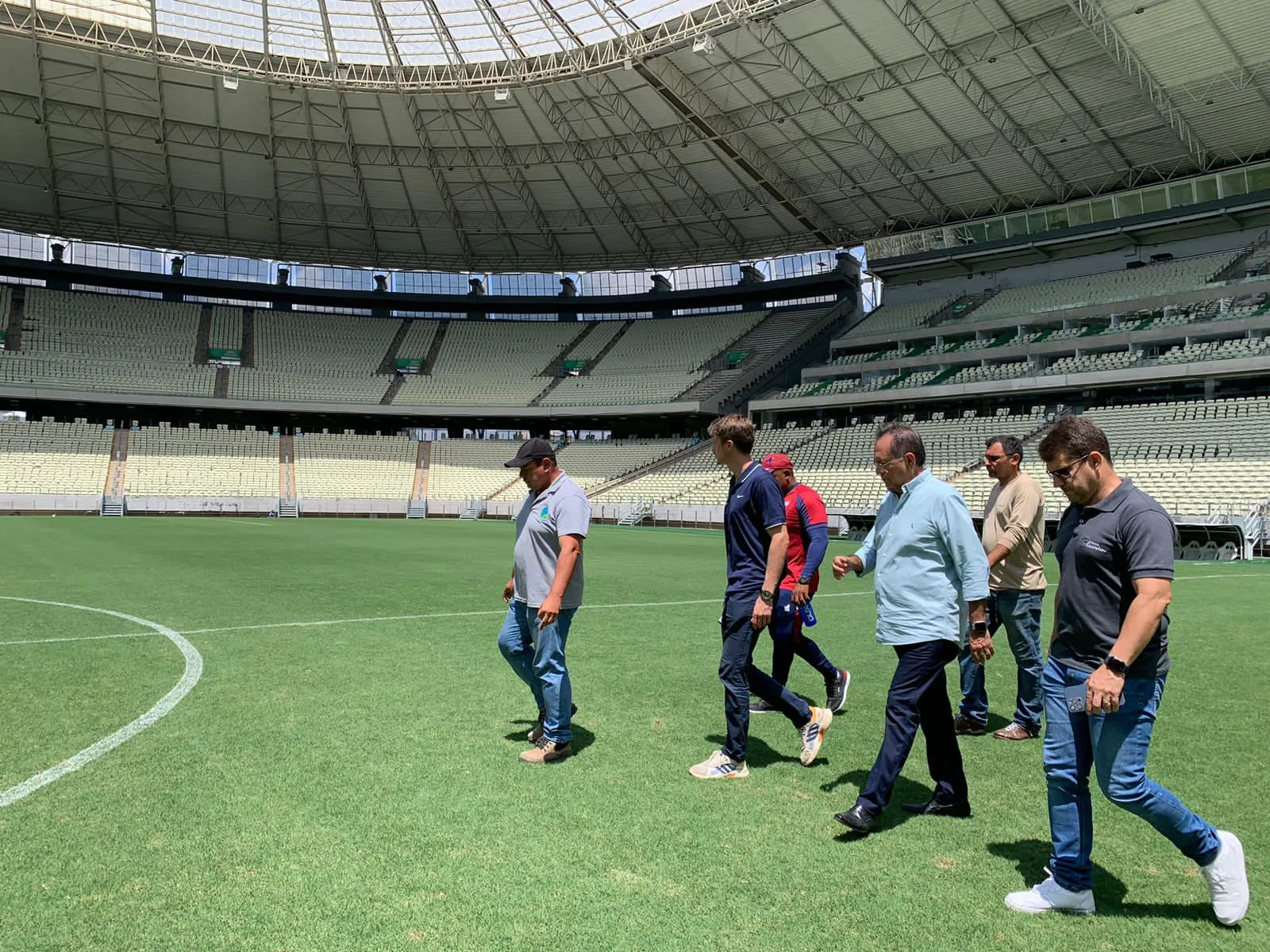 Gramado do Castelão aparenta estar em bom estado para a partida válida pela Copa Sul-Americana.